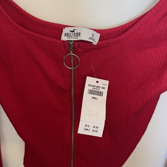 Red zip up crop top from holister - Picture 2 of 4